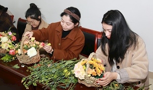 员工3.jpg