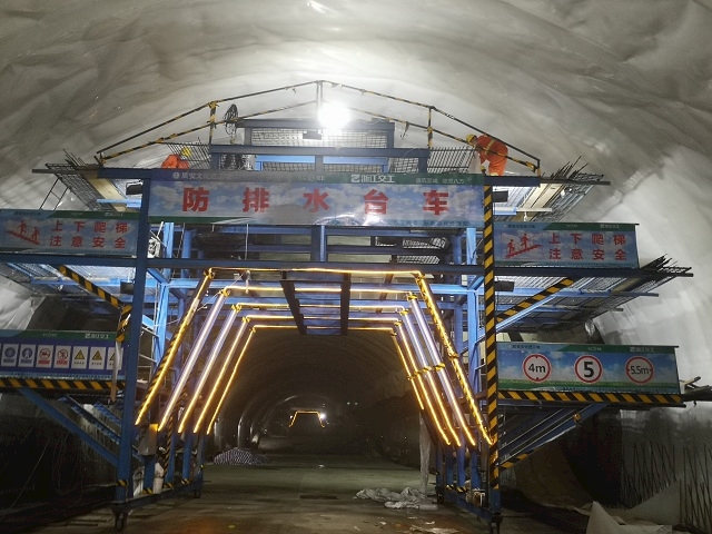 江赤二标3.jpg